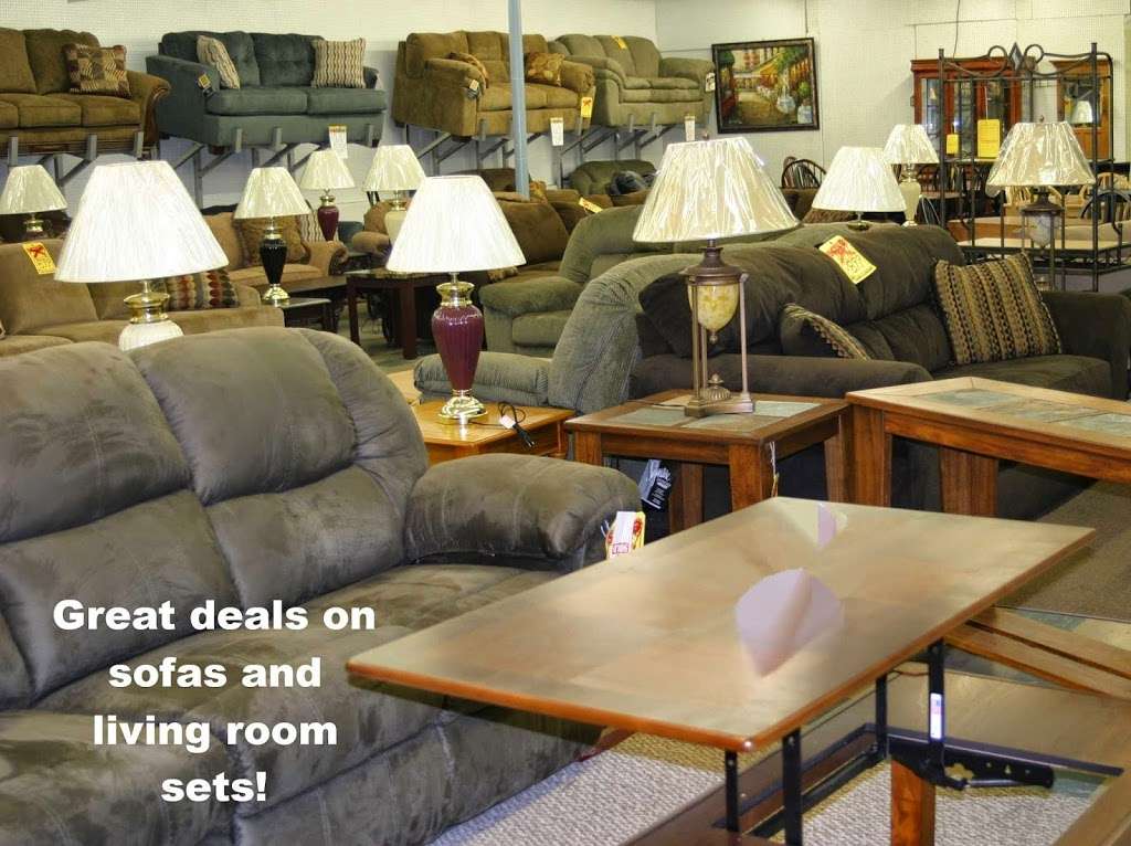 OFlynns Fine Furniture | 201 Station Rd, Quakertown, PA 18951, USA | Phone: (215) 536-2929