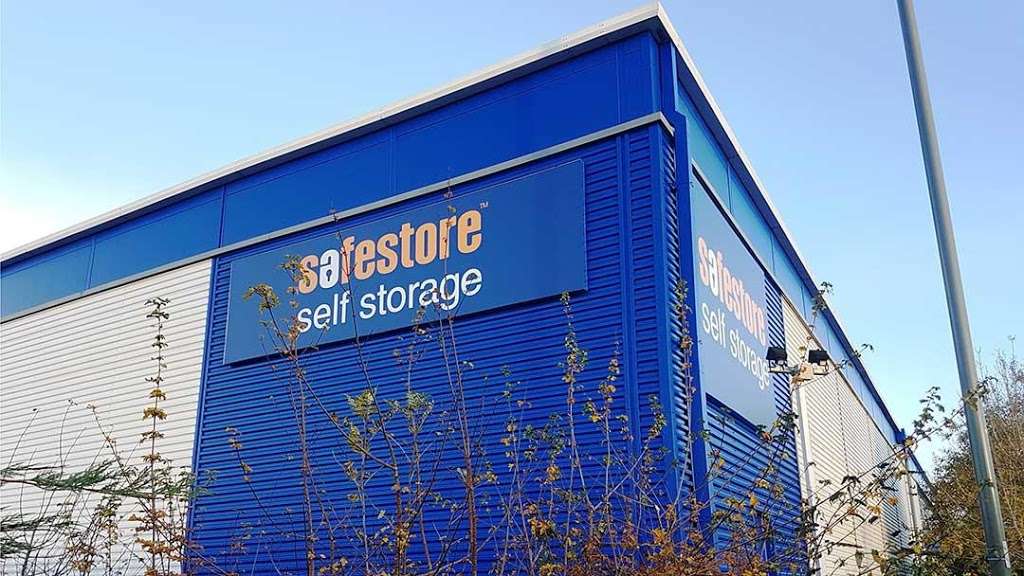 Safestore Self Storage Redhill | Unit 5 Wells Pl, Merstham, Redhill RH1 3DR, UK | Phone: 01737 303909
