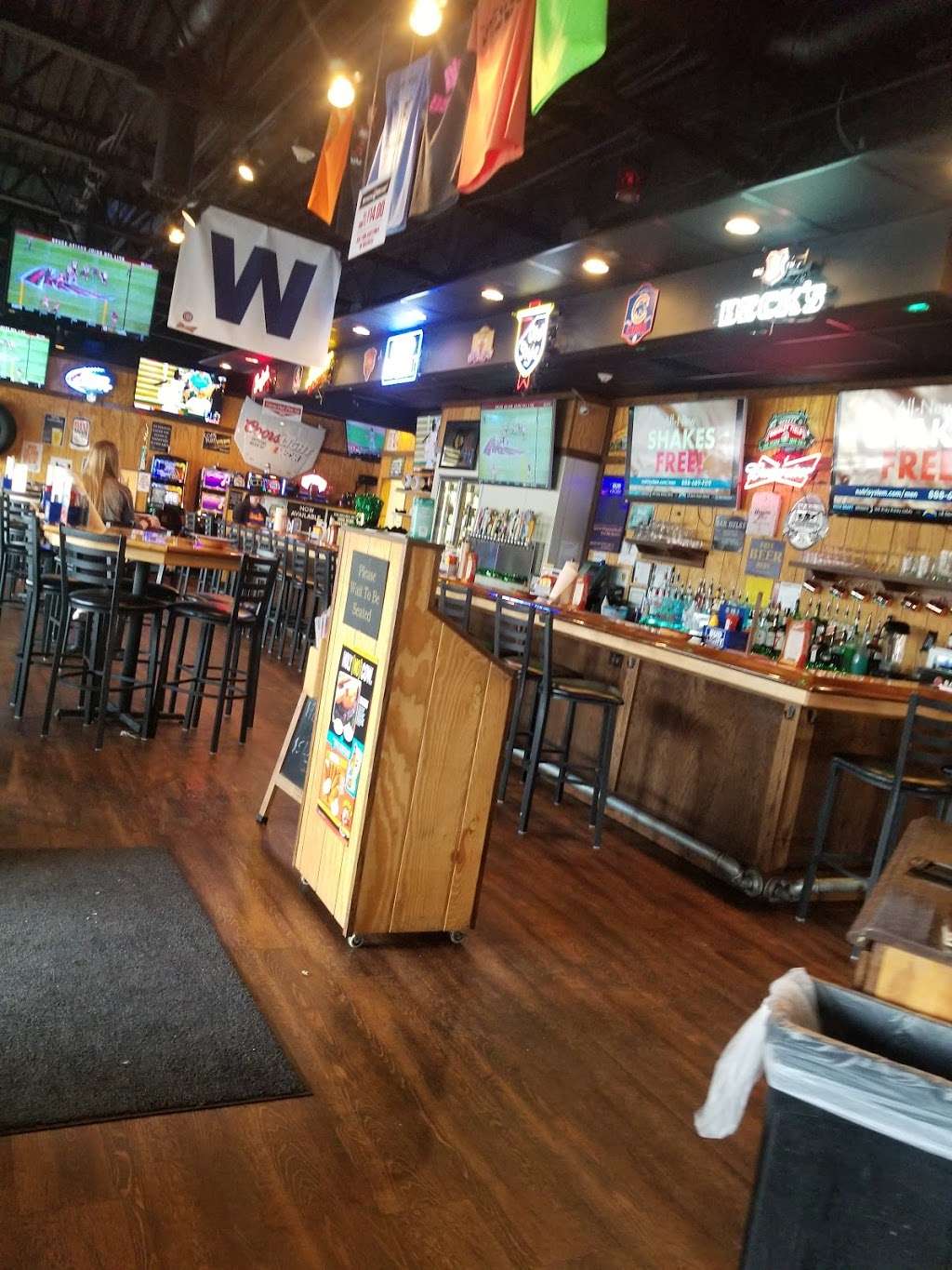 Wings Etc. | 1447 Cannonball Trail, Yorkville, IL 60560, USA | Phone: (630) 882-9463 Wings Etc. | 1447 Cannonball Trail, Yorkville, IL 60560, USA | Phone: (630) 882-9463