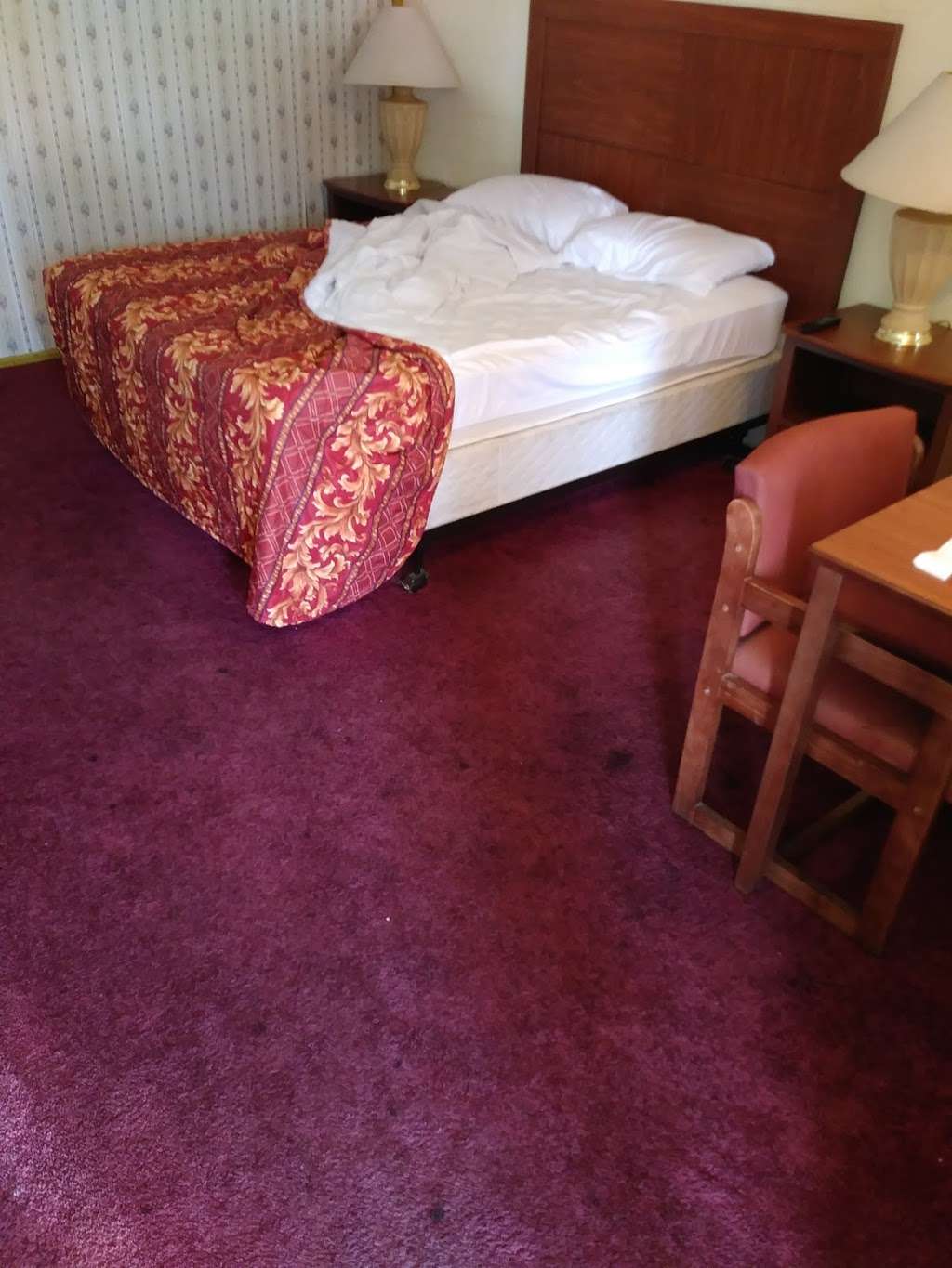 Phoenix Sunrise Motel | 3644 E Van Buren St, Phoenix, AZ 85008, USA | Phone: (602) 275-7661