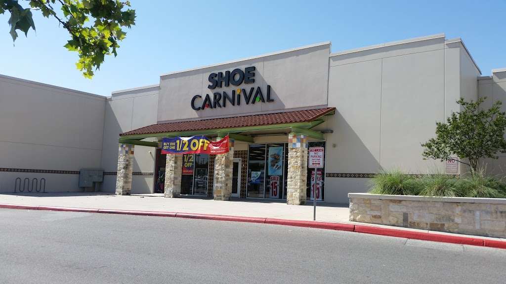 Shoe Carnival | 4224 S New Braunfels Ave, San Antonio, TX 78223, USA | Phone: (210) 534-1933