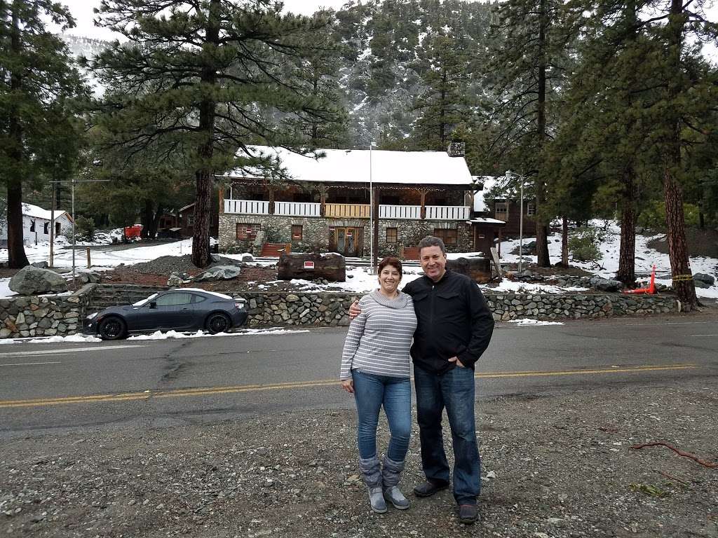 Snow Crest Lodge | 7930 Mt Baldy Rd, Mt Baldy, CA 91759, USA