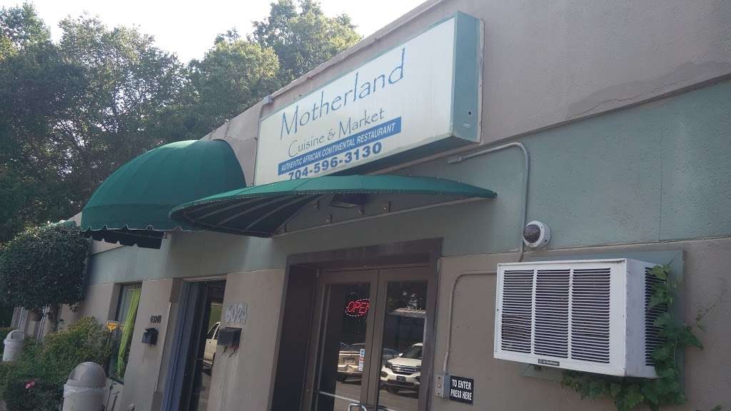 Motherland Cuisine | 6024 The Plaza, Charlotte, NC 28215, USA | Phone: (704) 532-4279