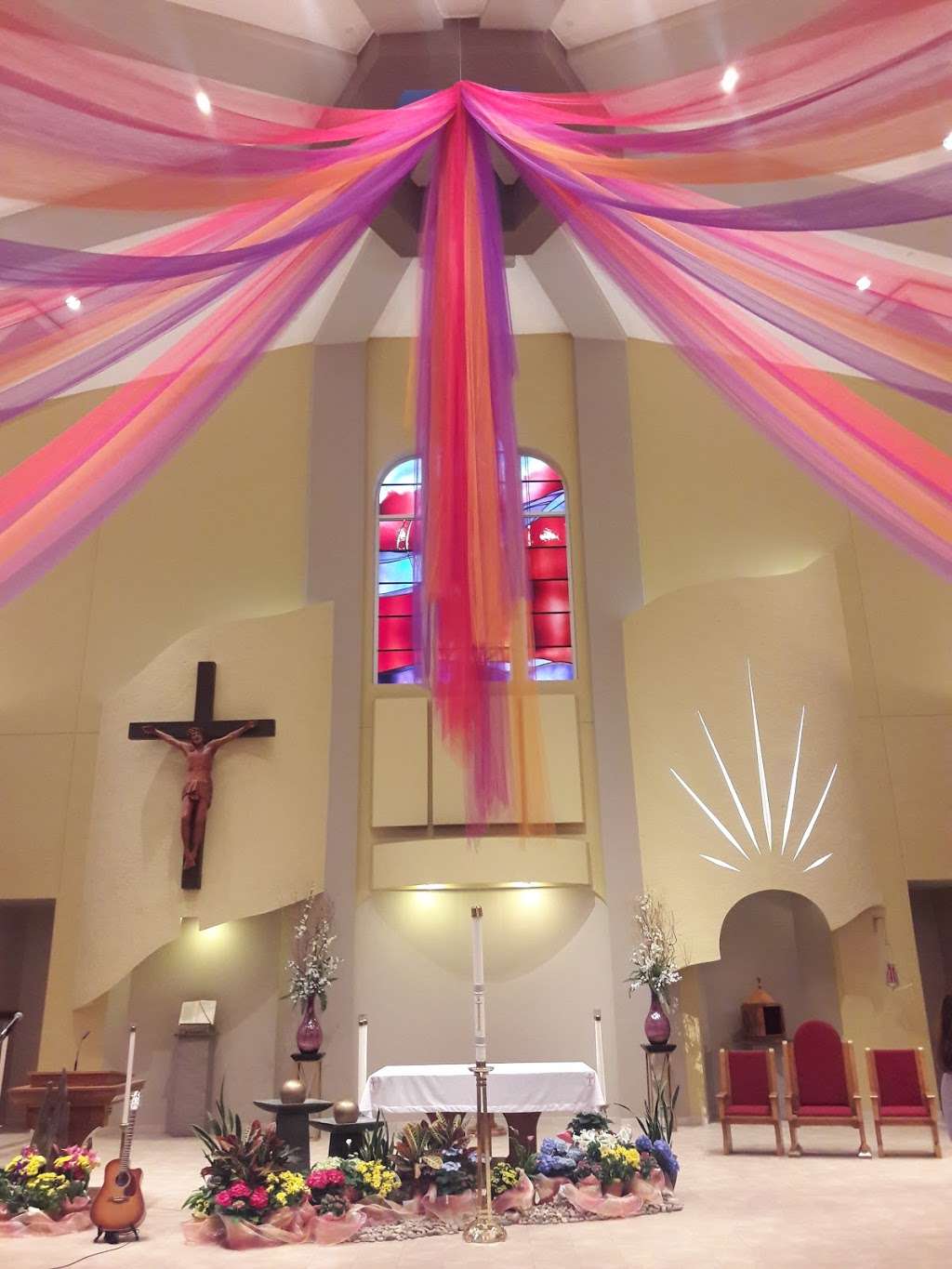 Holy Spirit Catholic Church | 1800 MO-150, Lees Summit, MO 64082, USA | Phone: (816) 537-6990