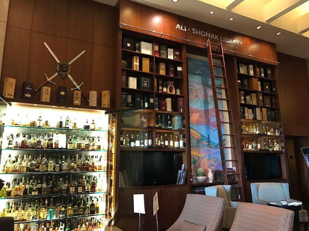 Westin Kierland Scotch Library | 6902 E Greenway Pkwy, Scottsdale, AZ 85254, USA | Phone: (480) 624-1000