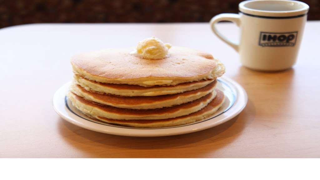 IHOP | 1135 NE Coronado Dr, Blue Springs, MO 64014 | Phone: (816) 598-8747