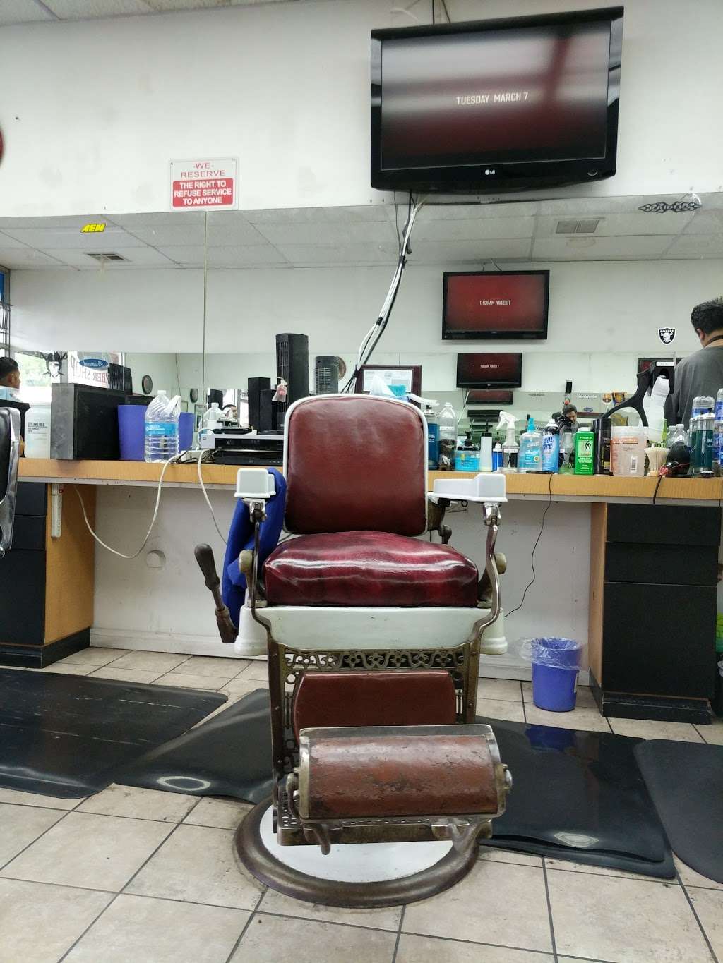 Paramount Barber Shop | 8404 Alondra Blvd, Paramount, CA 90723 | Phone: (562) 634-7073