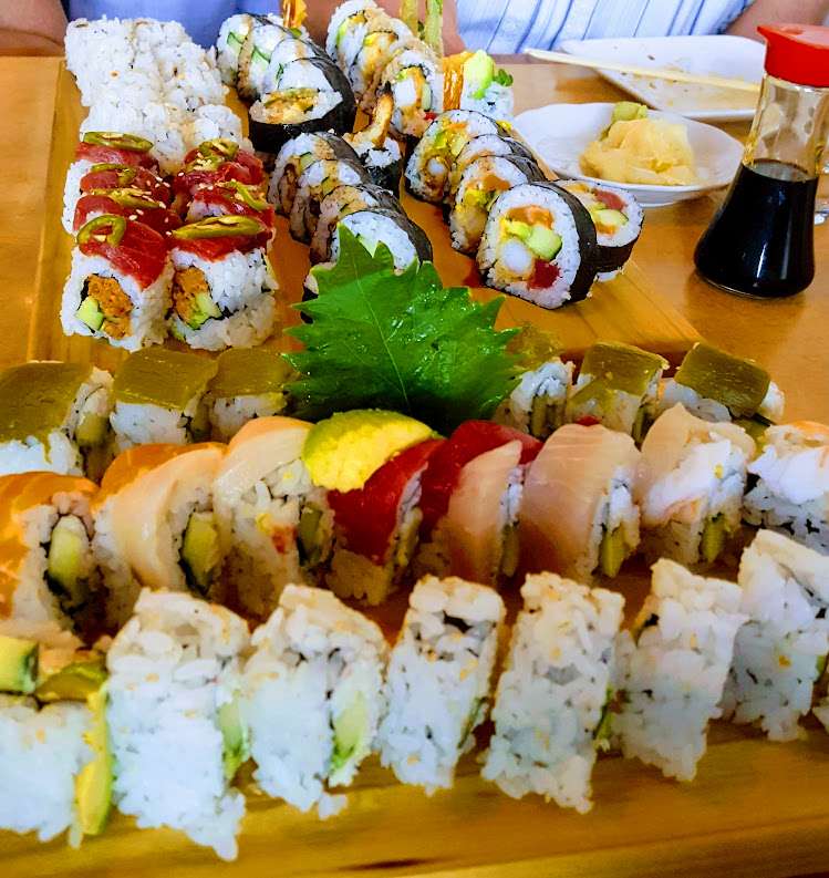 Iwayama Sushi | 5500 S Simms St, Littleton, CO 80127 | Phone: (303) 948-1199