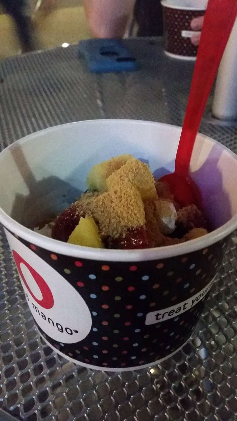 Red Mango | 635 E Boughton Rd #146, Bolingbrook, IL 60440 | Phone: (630) 914-5957