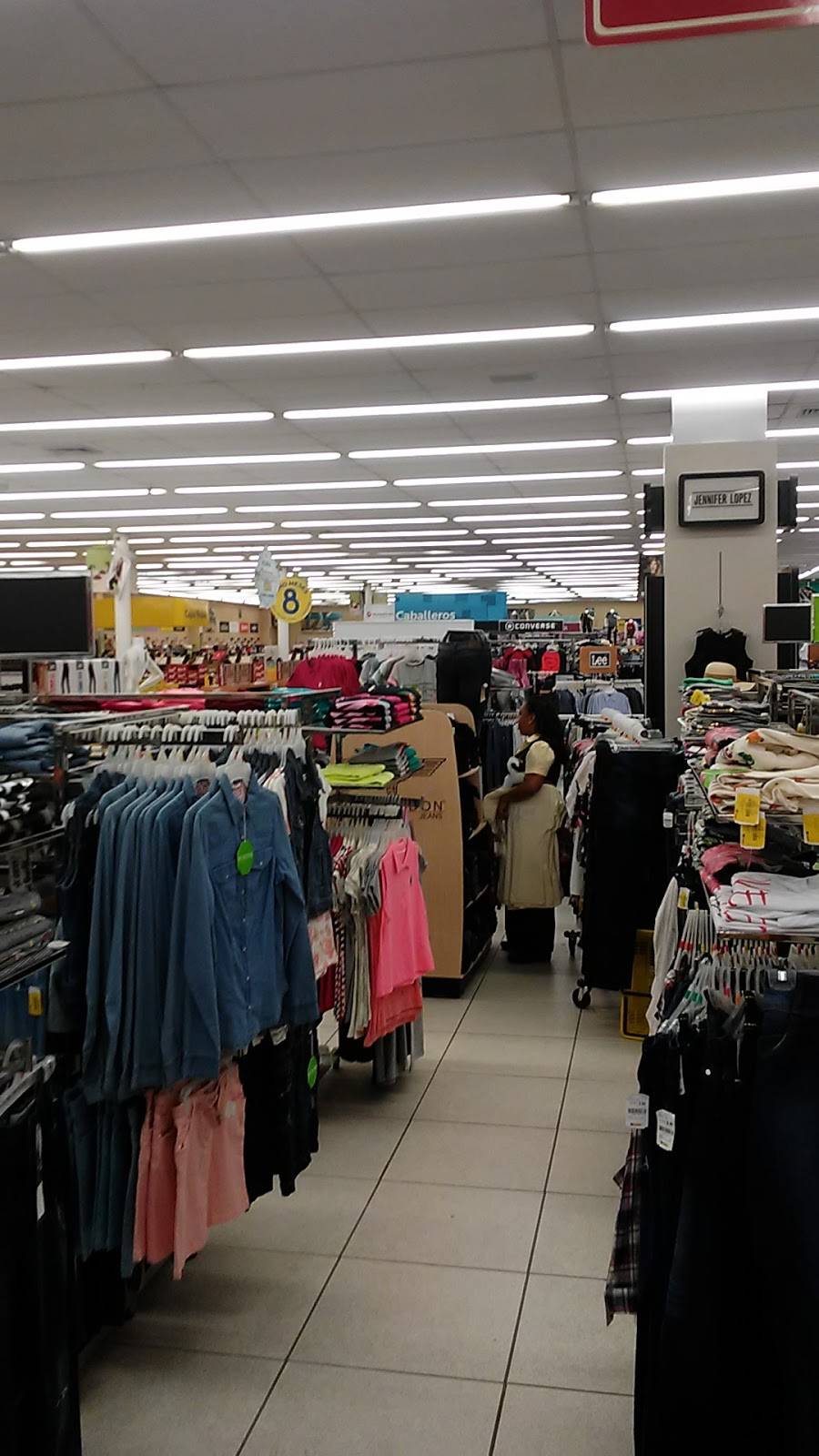 Coppel Revolución | CALLE LISBOA #8810, ENTRE CARRETERA A AEROPUERTO Y RÍO , COL Arturo Cortez, Voluntad y Trabajo, Voluntad y Trabajo 4, 88177 Nuevo Laredo, Tamps., Mexico | Phone: 867 115 0766