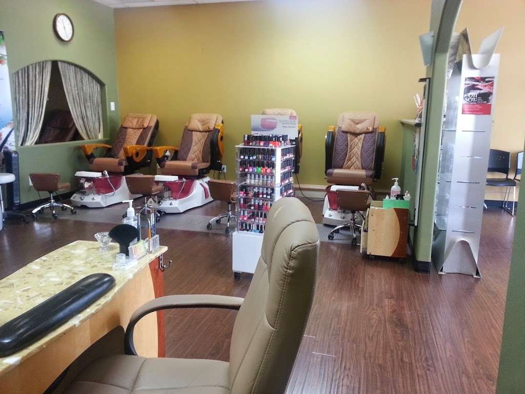 Final Touch Nails & Spa | 3307 Spring Stuebner Rd C, Spring, TX 77389, USA | Phone: (281) 528-5579