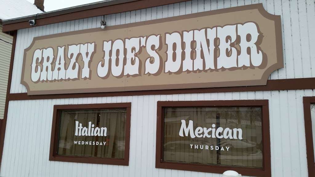 Crazy Joes Diner | 907 S Washington Ave, Kankakee, IL 60901, USA | Phone: (815) 802-8055
