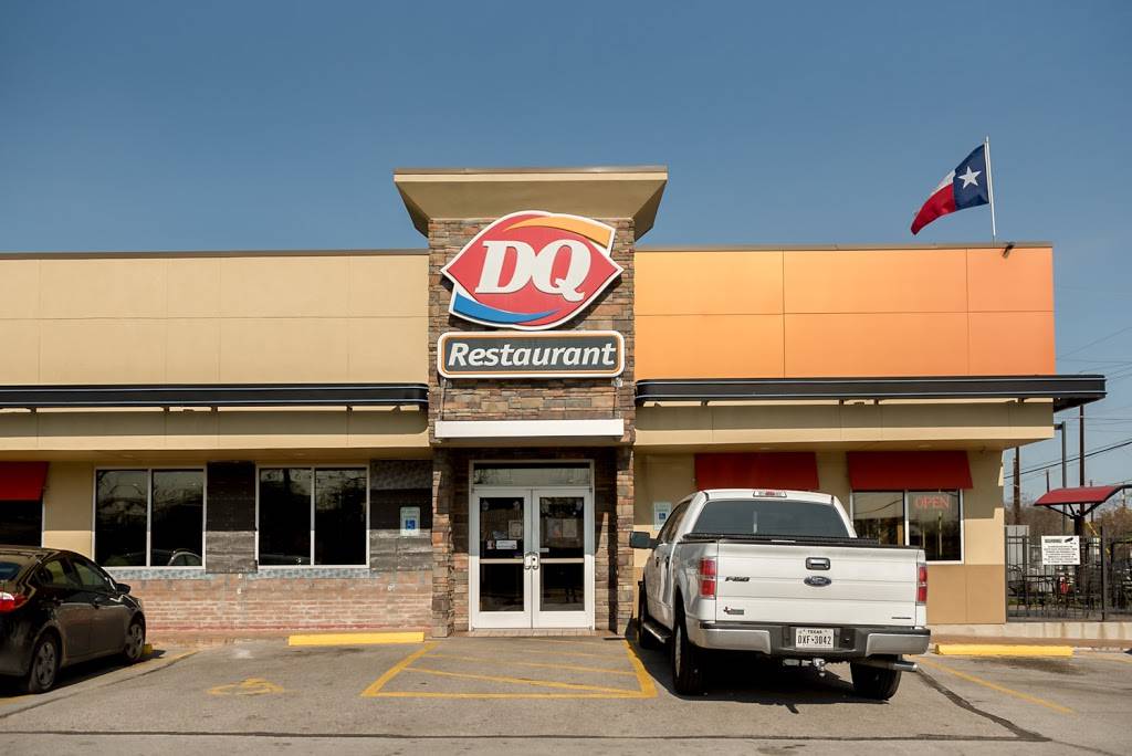 Dairy Queen | 5900 Manor Rd, Austin, TX 78723, USA | Phone: (512) 926-4412