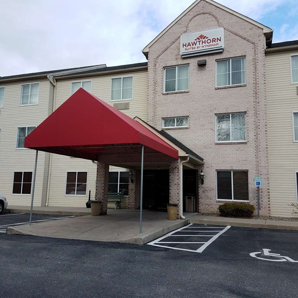 Hawthorn Suites by Wyndham Lancaster | 2045 Lincoln Hwy E, Lancaster, PA 17602, USA | Phone: (717) 925-0831
