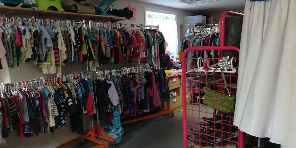 Community Closet Thrift Shop | 284 S Van Buren St, Nashville, IN 47448, USA | Phone: (812) 988-6003