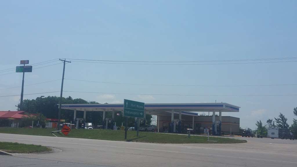 Marathon Gas Station | 6296 E 500 S, Gas City, IN 46933, USA | Phone: (765) 674-7040