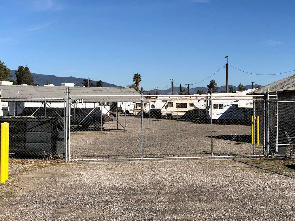 AAA Affordable RV Storage | 14080 Jurupa Ave, Fontana, CA 92337, USA | Phone: (877) 835-6099