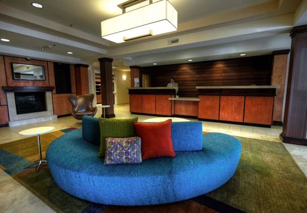Fairfield Inn & Suites by Marriott Sacramento Airport Natomas | 2730 El Centro Rd, Sacramento, CA 95833, USA | Phone: (916) 923-7472