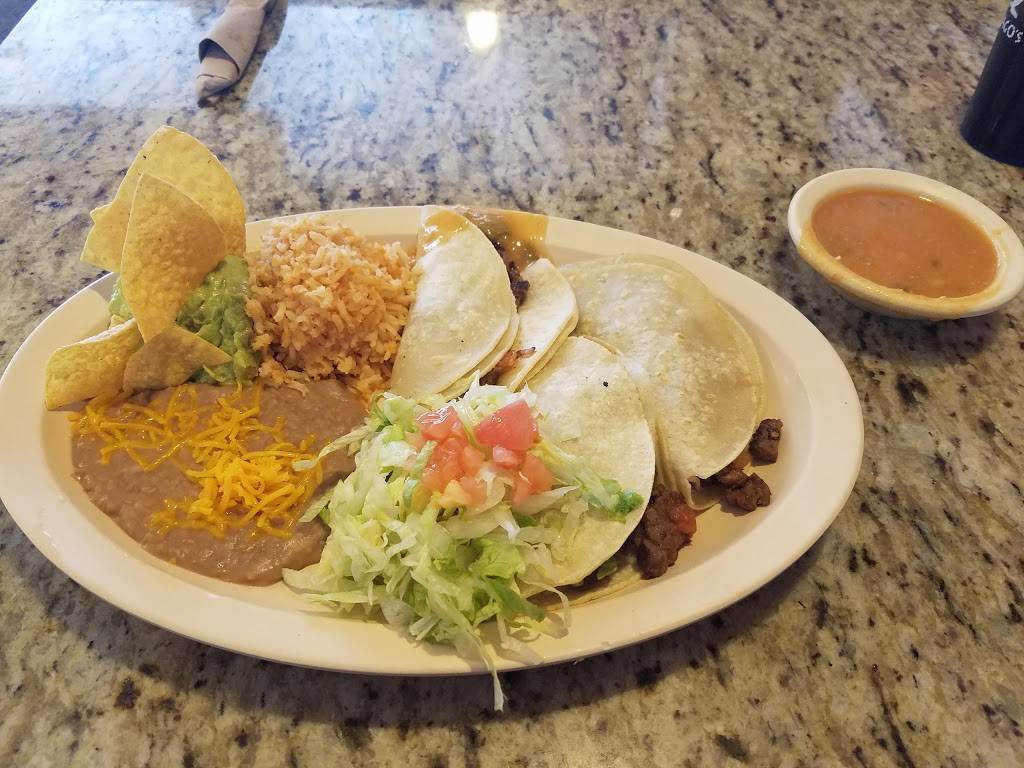 Santiagos Mexican Restaurant | 5701 Leetsdale Dr, Denver, CO 80224, USA | Phone: (303) 333-5305