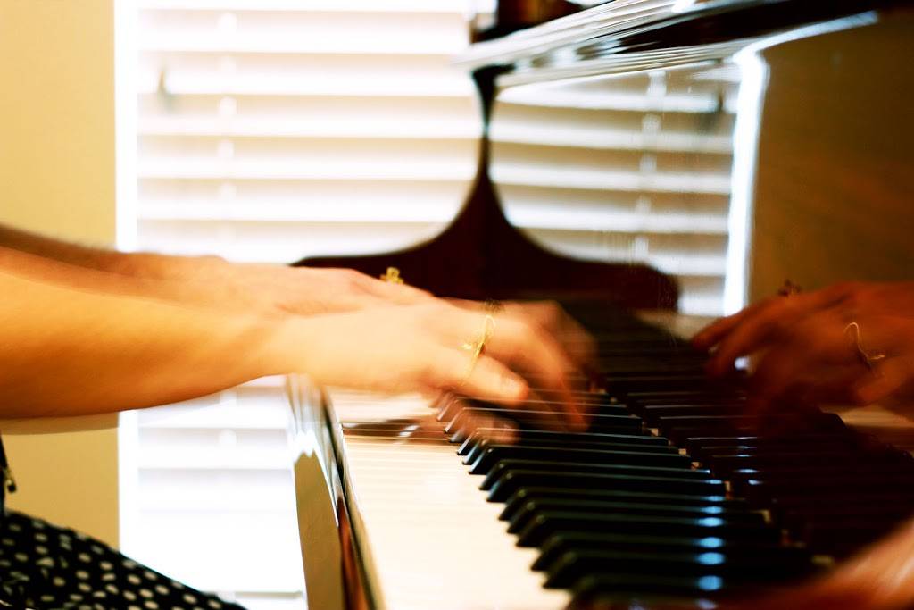 Richardson Piano Lessons | 715 Cambridge Dr, Richardson, TX 75080 | Phone: (214) 663-5926