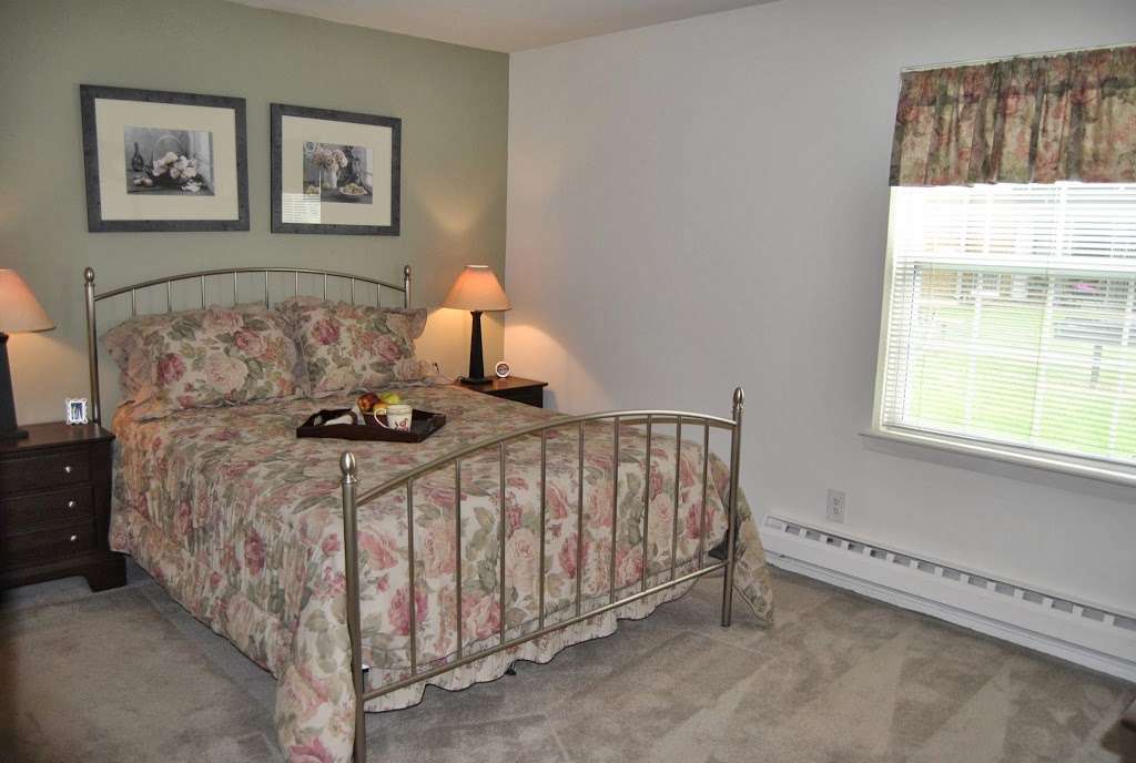 Wyntre Brooke Apartments | 1324 Phoenixville Pike, West Chester, PA 19380, USA | Phone: (610) 692-2814