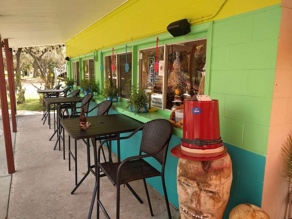 MBs Tiki Hut | 5000 SE 183rd Avenue Rd, Ocklawaha, FL 32179, USA | Phone: (352) 289-4939