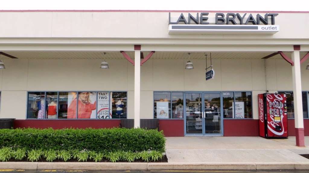 Lane Bryant Outlet | 36470 Seaside Outlet Dr Ste 1435, Rehoboth Beach, DE 19971, USA | Phone: (302) 260-7051