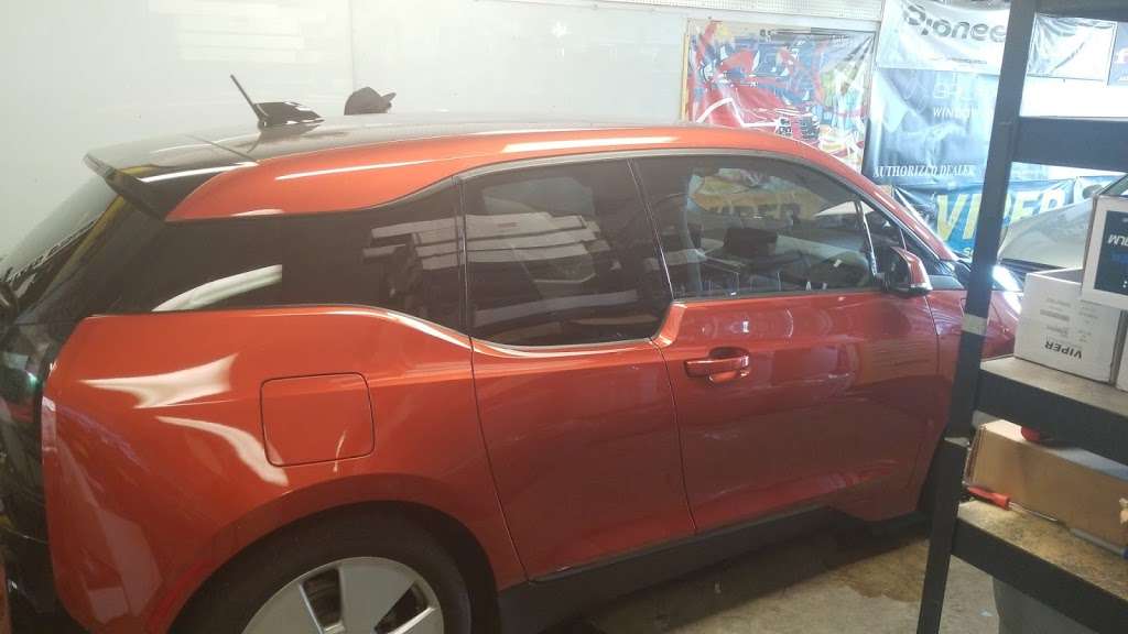 L.A. Stereo & Tinting | 8700 Woodman Ave, Arleta, CA 91331, USA | Phone: (818) 830-4877