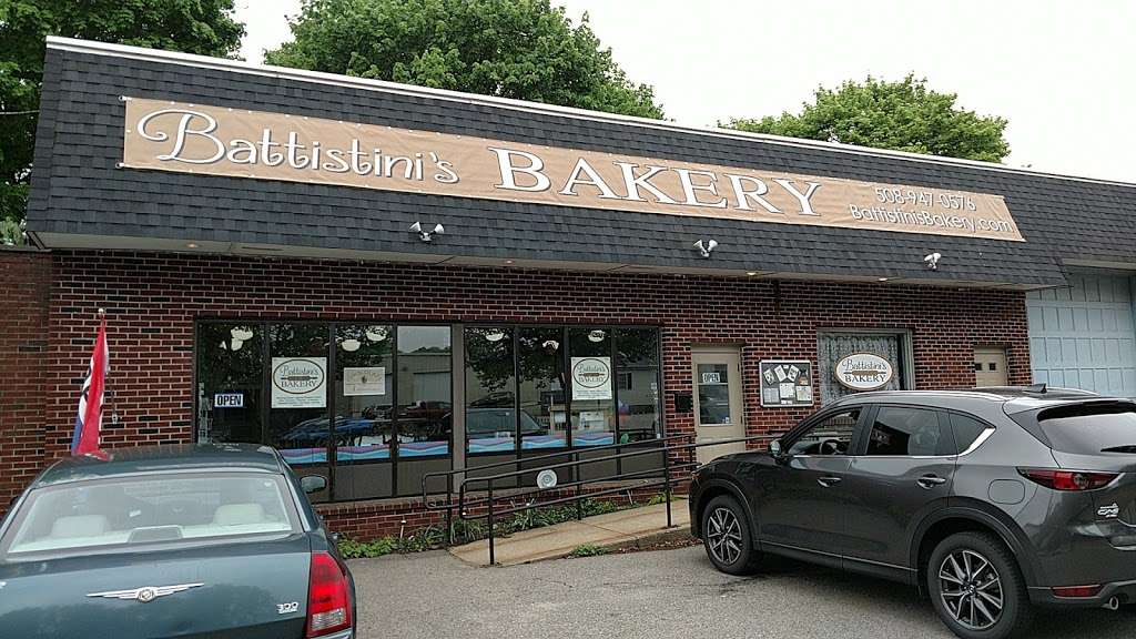 Battistini’s Bakery | 16 Wareham St, Middleborough, MA 02346, USA | Phone: (508) 947-0576