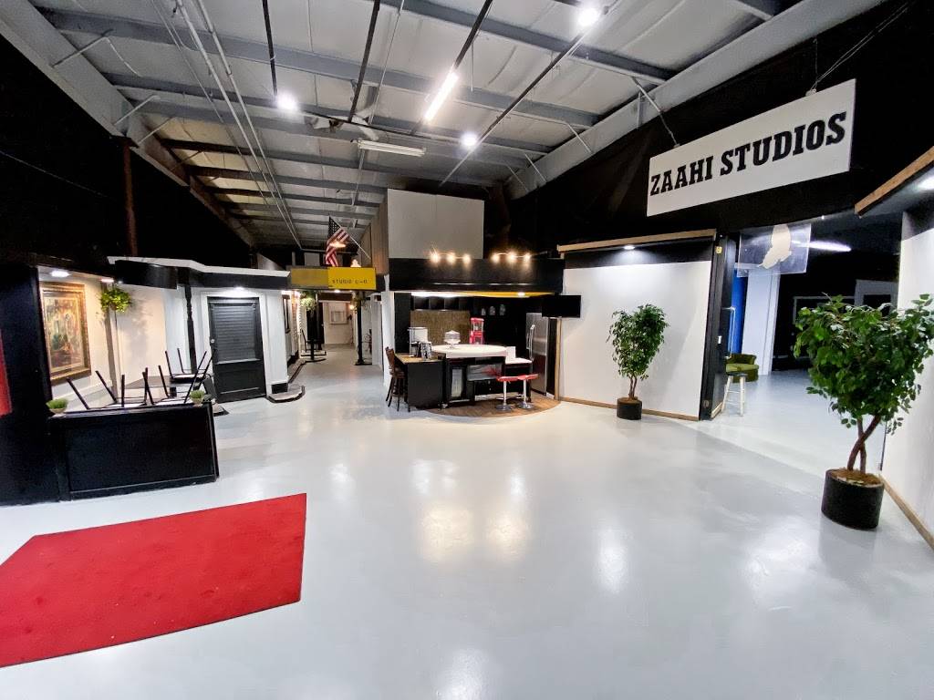 Zaahi Studios Facilities | 951 W Morris St, Indianapolis, IN 46221, USA | Phone: (317) 426-4019