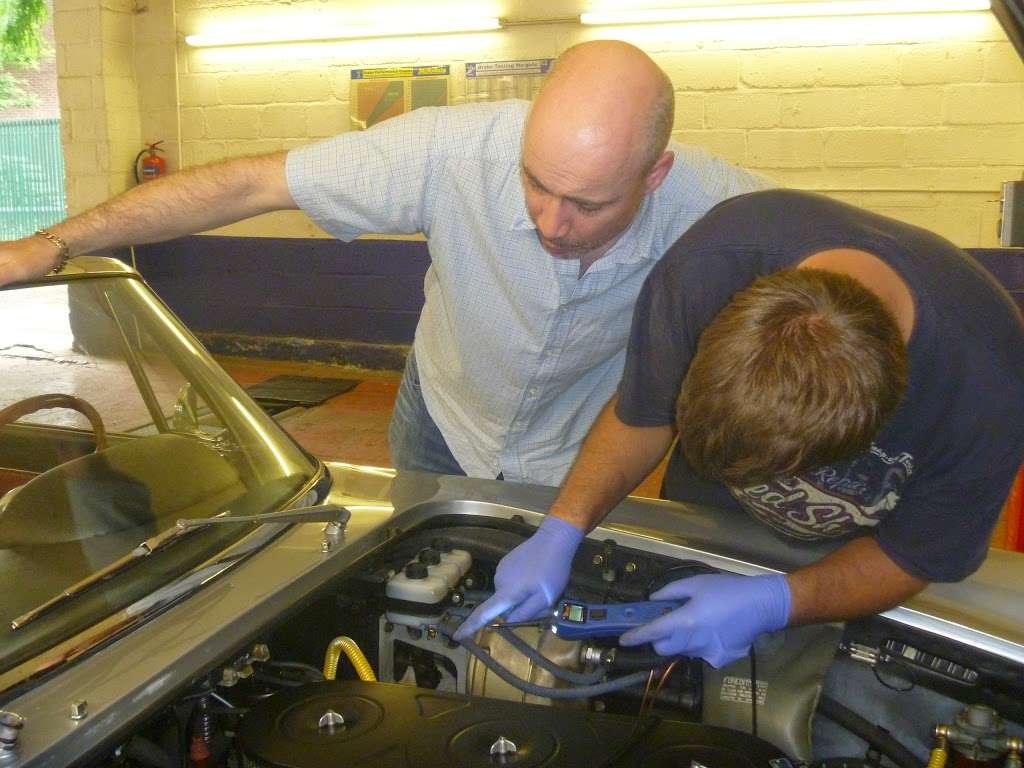 The Car Surgery Ltd | 2-4 Arctic St, London NW5 4DJ, UK | Phone: 020 7485 3469