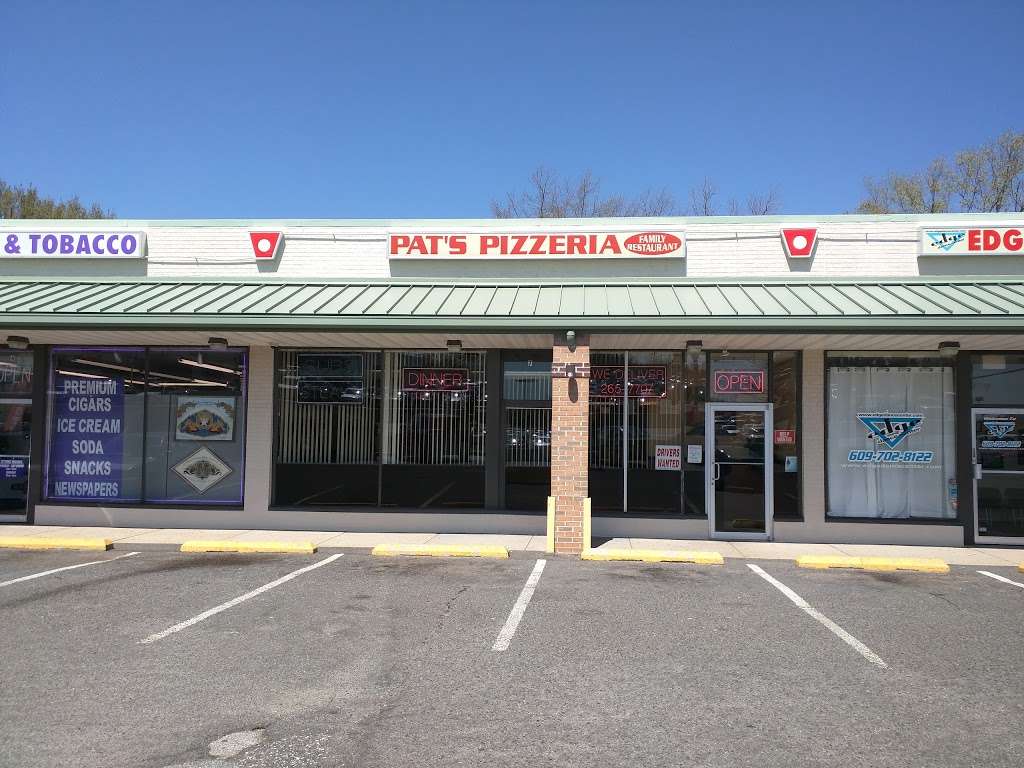 Pats Pizzeria | 1603 NJ-38, Lumberton, NJ 08048, USA | Phone: (609) 265-7707