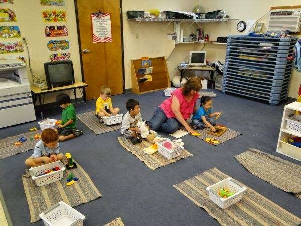 Star Montessori School and Day Care | 3868 Space Center Blvd, Pasadena, TX 77505 | Phone: (281) 998-8989