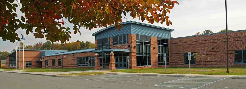 Essex Intermediate School | 912 Intermediate School Cir, Tappahannock, VA 22560, USA | Phone: (804) 443-3040