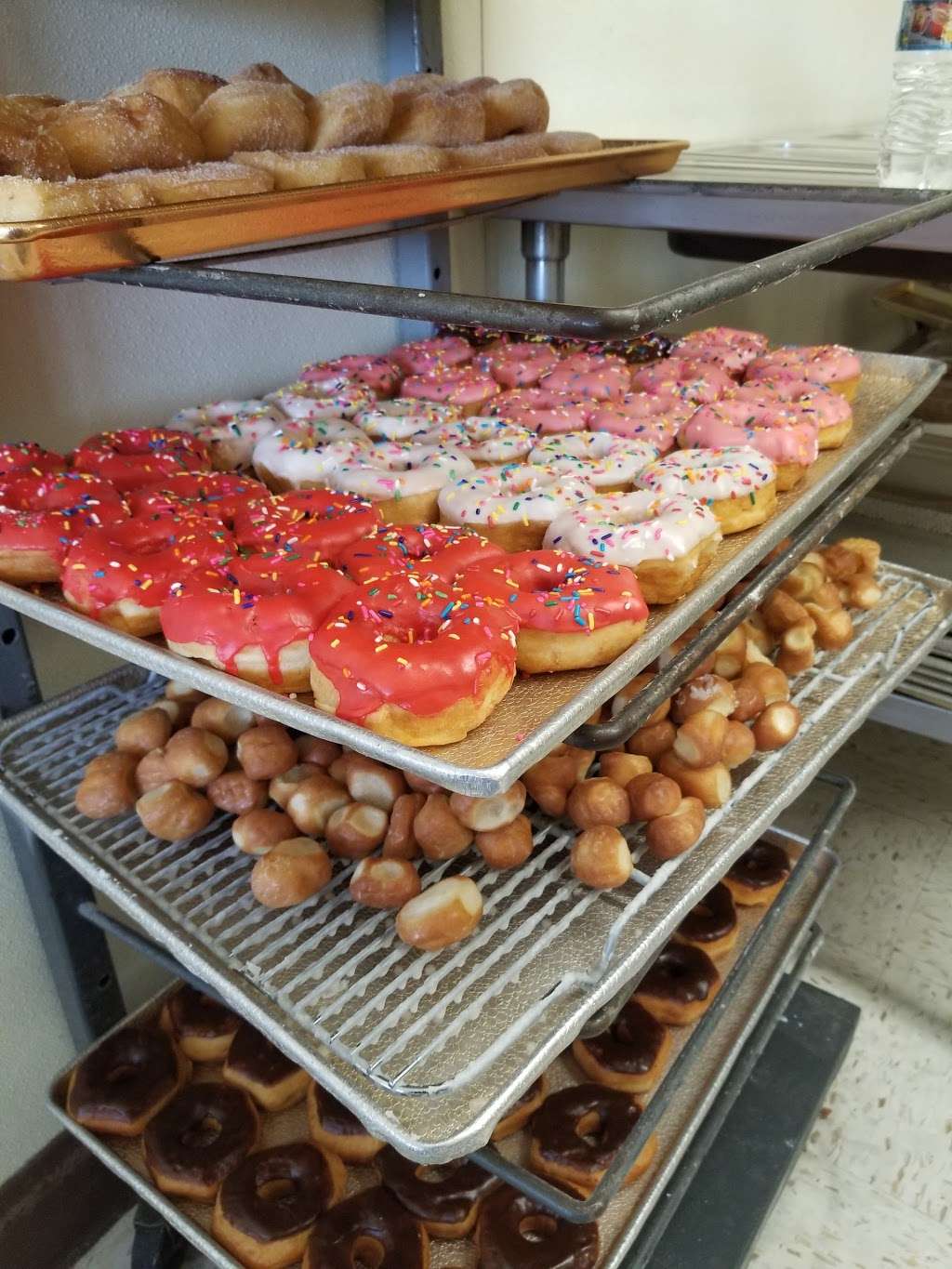 Shipley Do-Nuts | 11431 Airline Dr, Houston, TX 77037, USA | Phone: (281) 931-4315