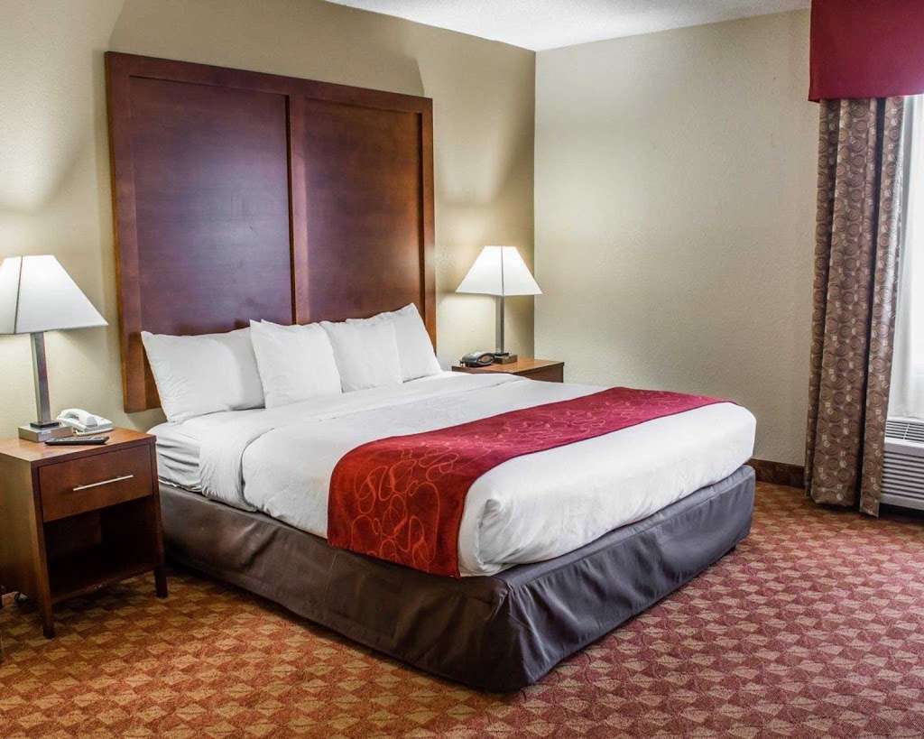 Comfort Suites | 1801 Dual Hwy, Hagerstown, MD 21740, USA | Phone: (301) 791-8100