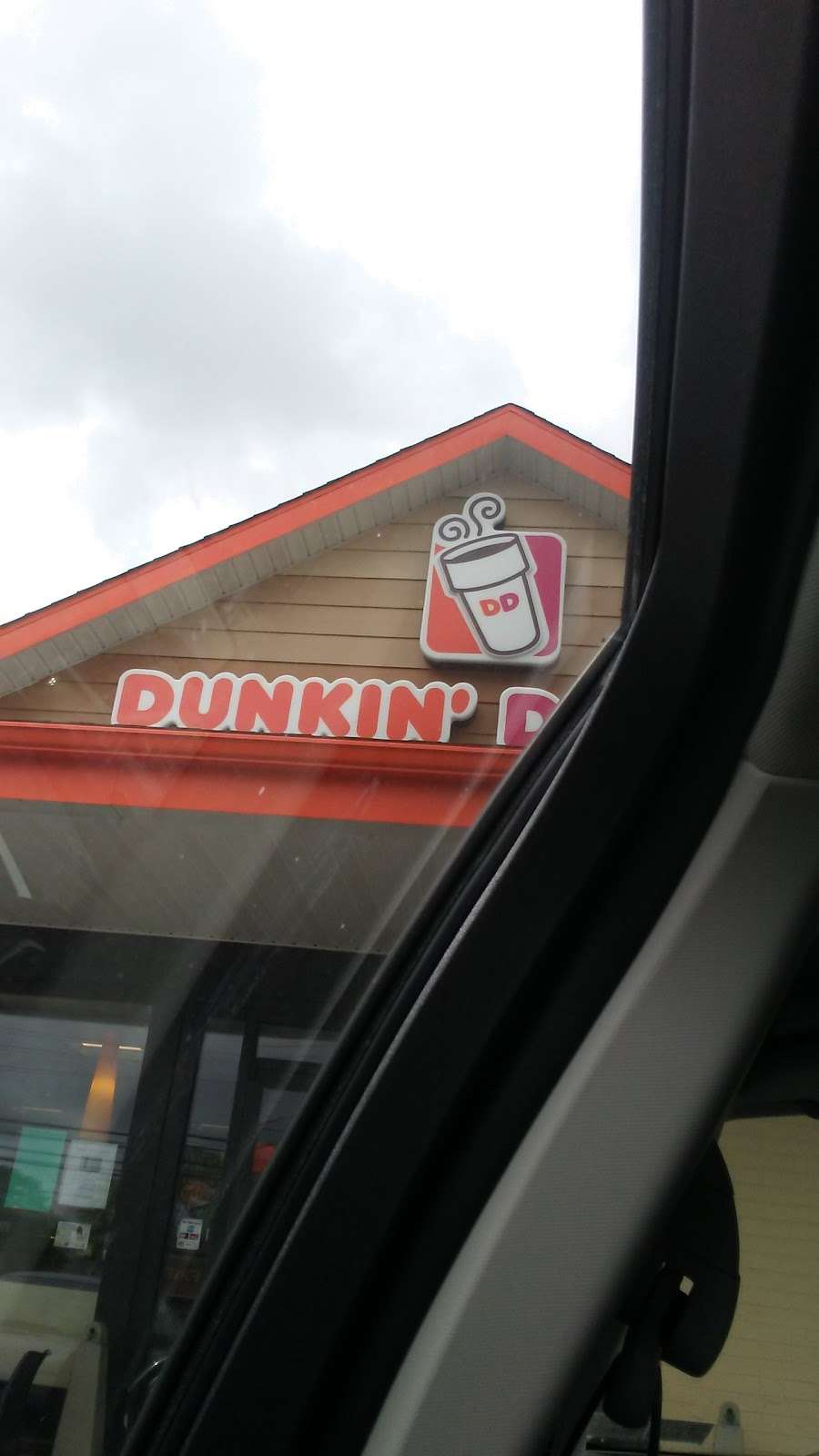 Dunkin | 2 W Penn Ave, Robesonia, PA 19551, USA | Phone: (484) 335-2537