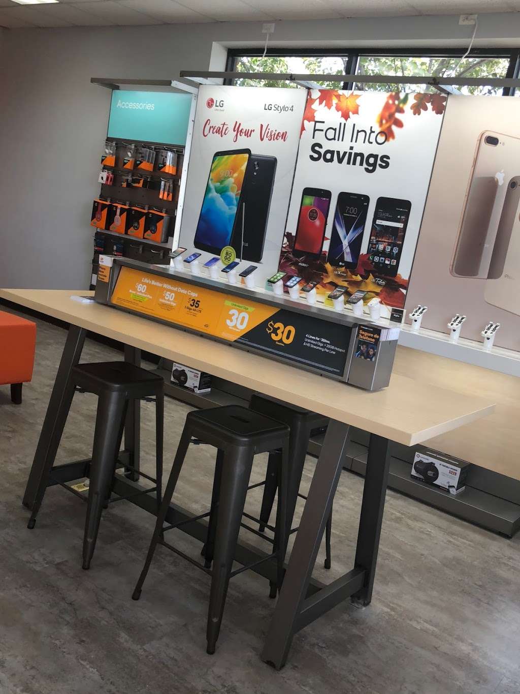 Boost Mobile | 8520 S Cicero Ave, Burbank, IL 60459 | Phone: (708) 576-8764