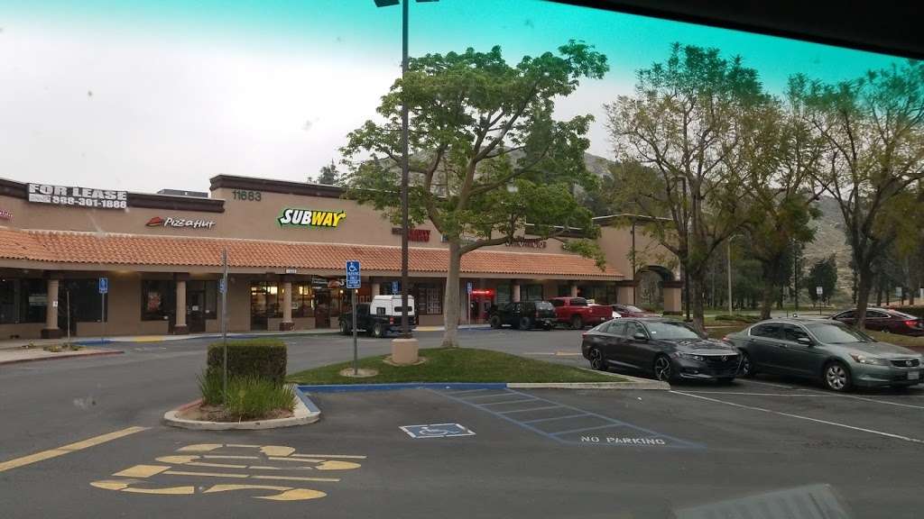 Subway Restaurants | 11683 Cherry Ave F6, Fontana, CA 92335, USA | Phone: (909) 357-3400