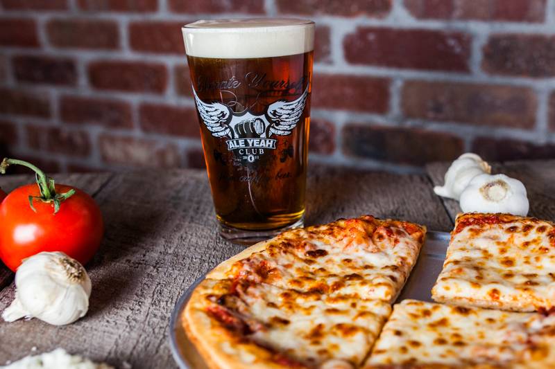 Parrys Pizzeria & Taphouse | 5970 S Holly St, Greenwood Village, CO 80111, USA | Phone: (303) 741-0111