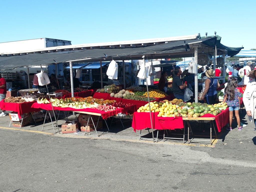 Napa-Vallejo Flea Market | 303 S Kelly Rd, American Canyon, CA 94503, USA | Phone: (707) 226-8862