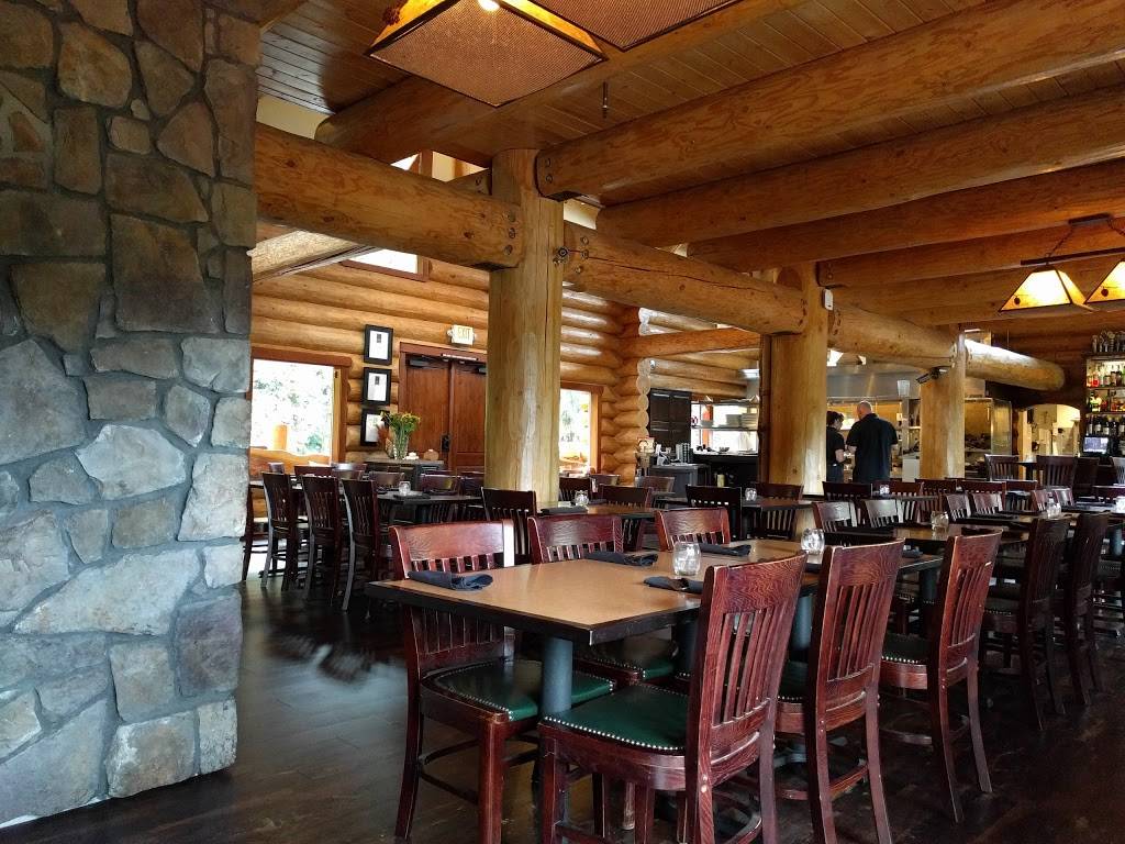 Stone Cliff Inn | 17900 S Clackamas River Dr, Oregon City, OR 97045, USA | Phone: (503) 631-7900