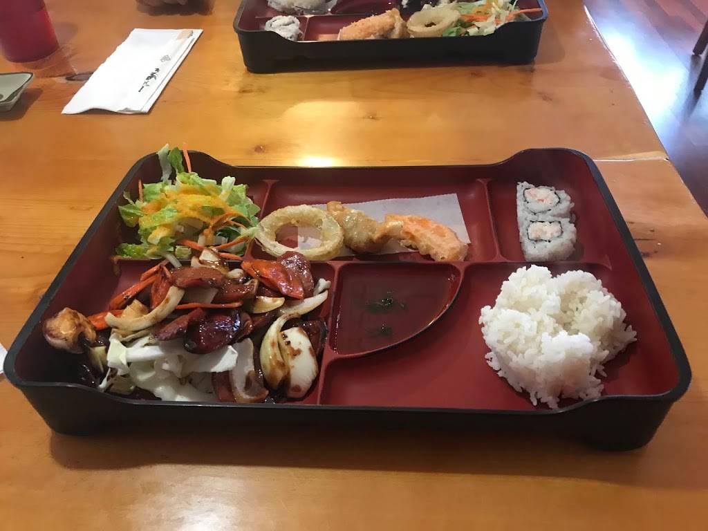 Arctic Sushi | 401 I St, Anchorage, AK 99501, USA | Phone: (907) 248-4011