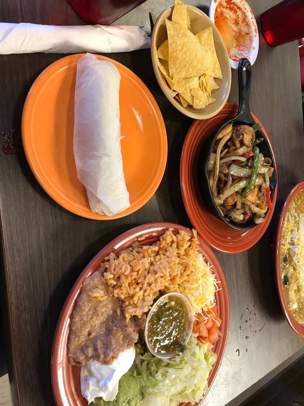 Efrains II Mexican Restaurant | 1630 63rd St # 10, Boulder, CO 80301 | Phone: (303) 440-4045