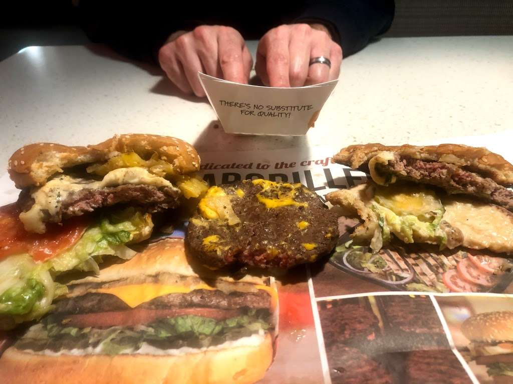 The Habit Burger Grill | 1425 Ary Ln, Dixon, CA 95620, USA | Phone: (707) 635-9350