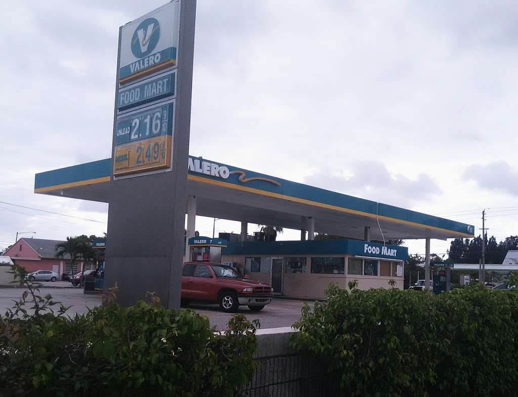 Valero Gas Station | 3985 10th Ave N, Lake Worth, FL 33461, USA