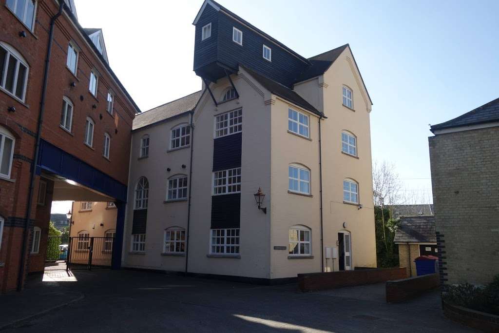 Gainsborough Smart Properties Ltd | Suite 1.02, Gainsborough House, Sawbridgeworth CM21 9FL, UK | Phone: 01279 932101