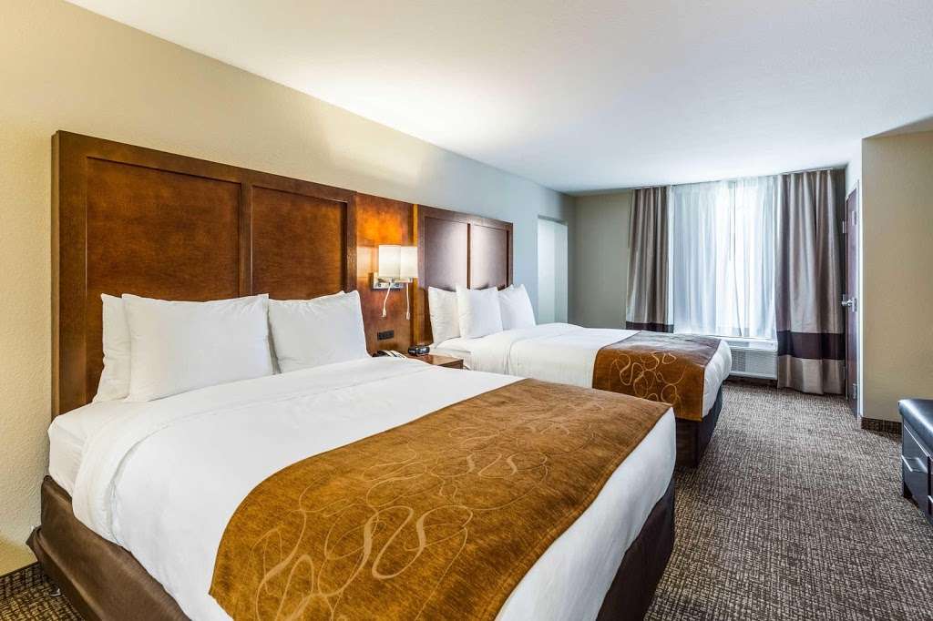 Comfort Suites | 15813 2nd St, Channelview, TX 77530 | Phone: (281) 864-7552