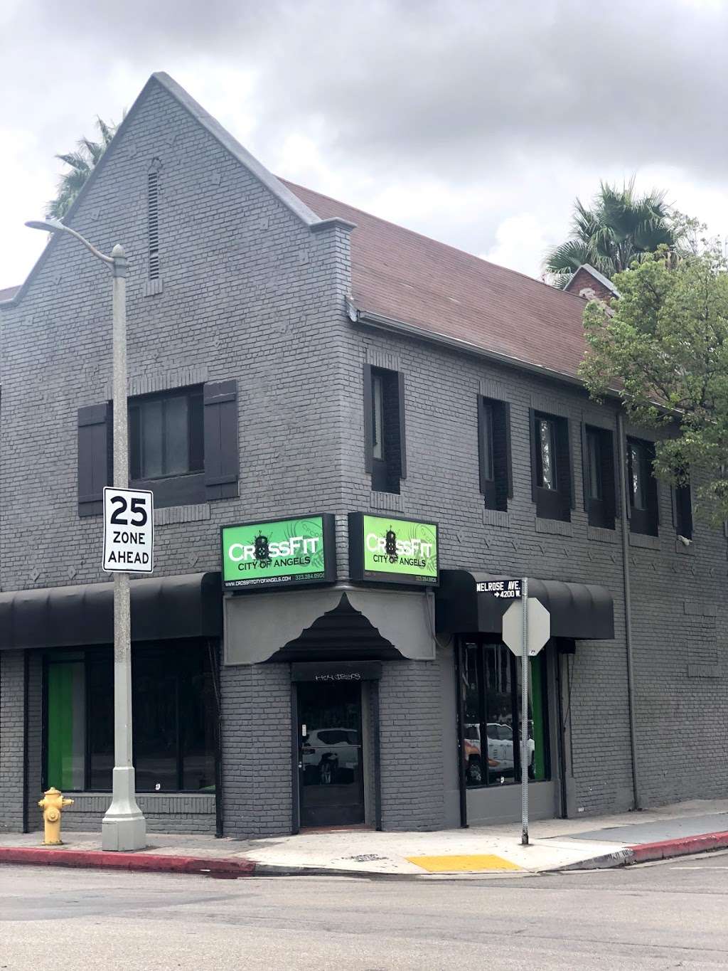 Peak 5 Fitness Home of CrossFit City of Angels | 4228 Melrose Ave, Los Angeles, CA 90029, USA | Phone: (323) 284-8906