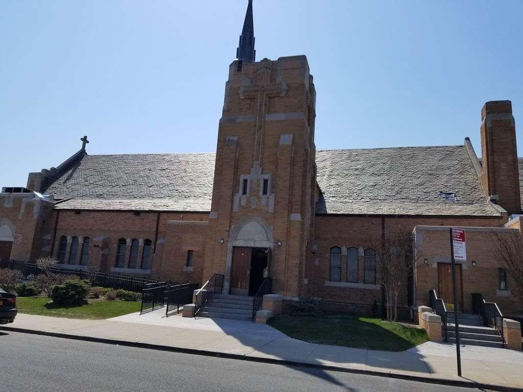 Church of Saint Francis DeSales | 129-16 Rockaway Beach Blvd, Belle Harbor, NY 11694, USA | Phone: (718) 634-6464